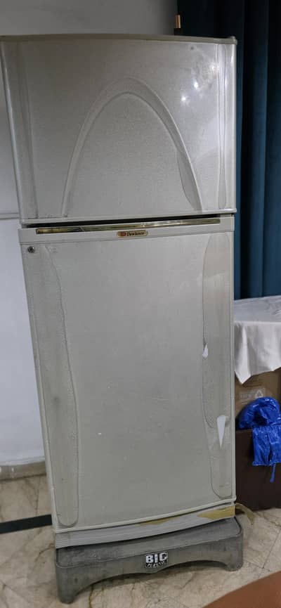 Dawlance Refrigerator full size
