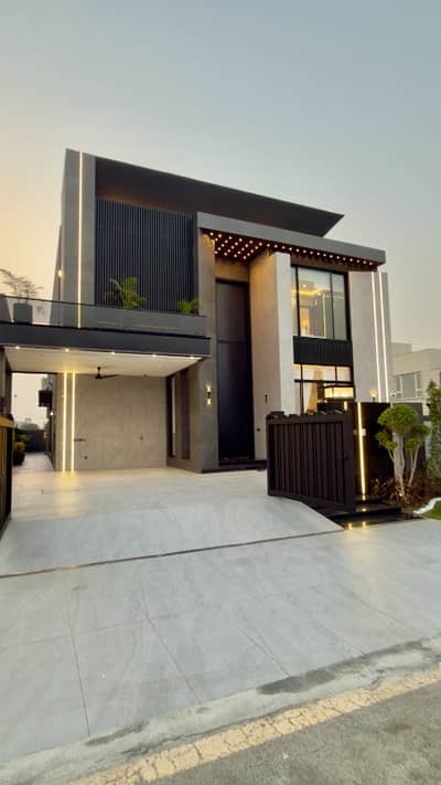 1 KANAL BRAND NEW HOUSE FOR SALE