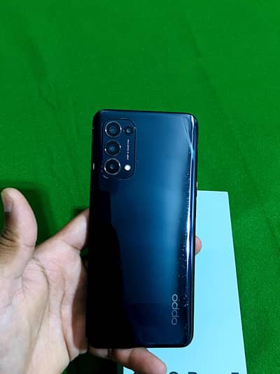 OPPO Reno 5