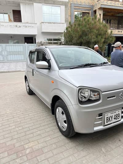 Suzuki Alto AGS Automatic Available at Punjab Society Wapda town LHR.