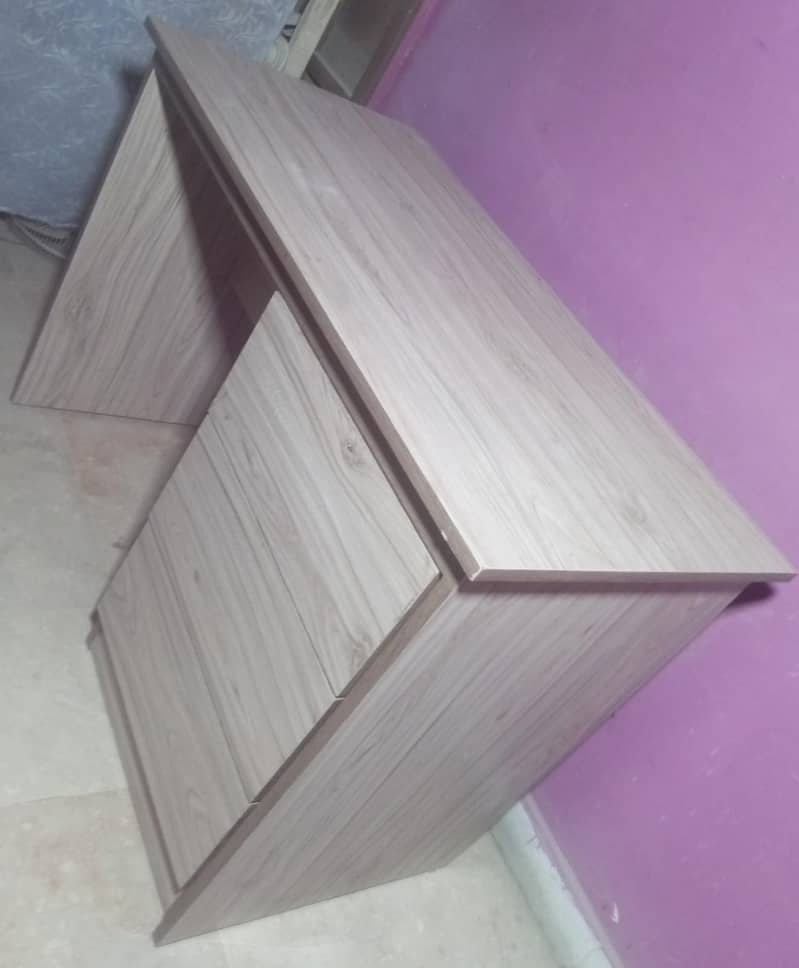 Office Table / Computer Table/ Study Table. 1