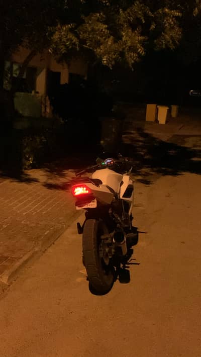 Super Power Leo 200 2017