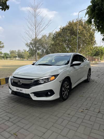 Honda civic 2018 UG Full option