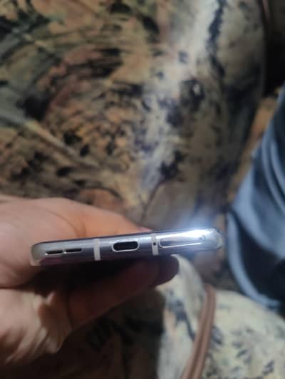 One Plus 8 (12+256) Approved