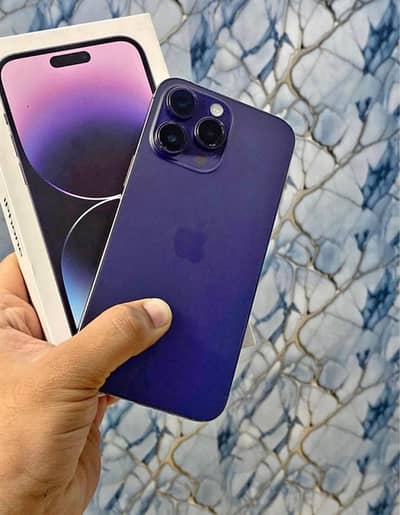 i phone 14 pro max 256 gb LLa with box 10/10 condition