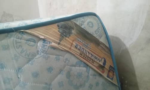 Master Commander Plus King size 8 inch good condition