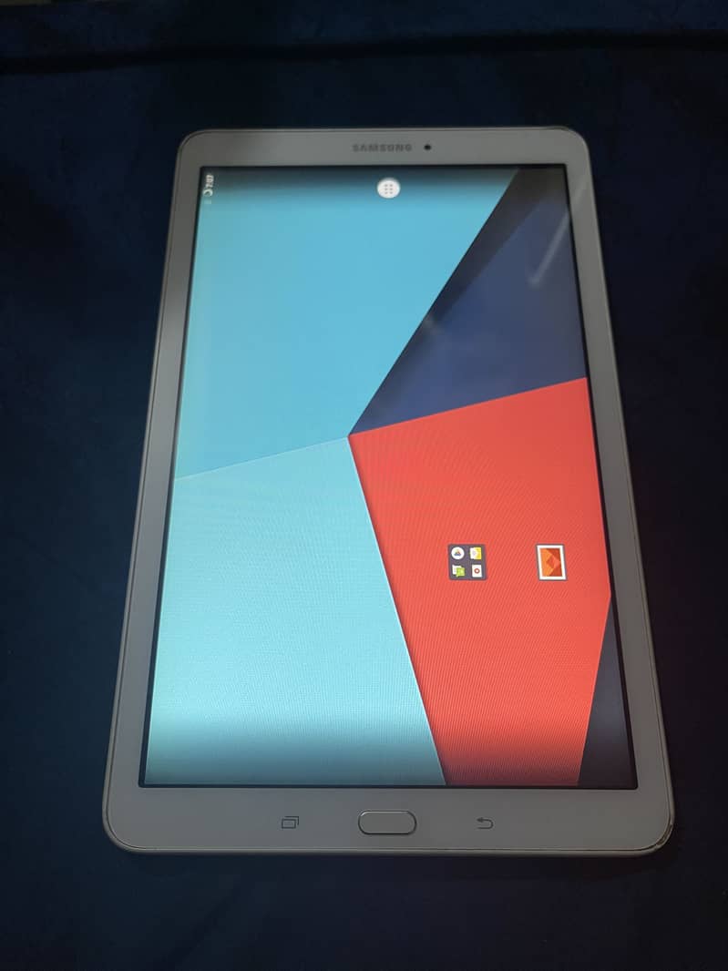 Samsung Tab E 0