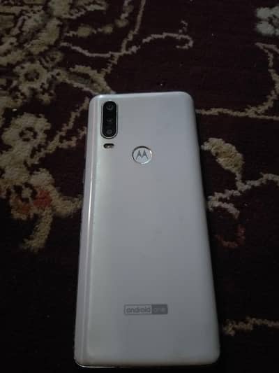 Motorola one action