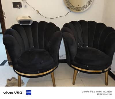 2 setar chair sofa