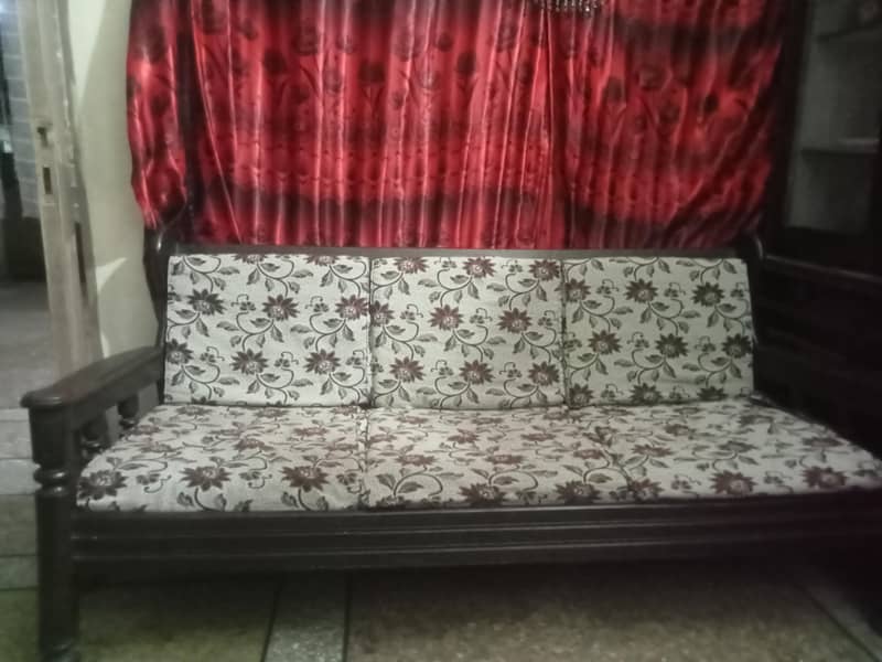five setr sofa 0