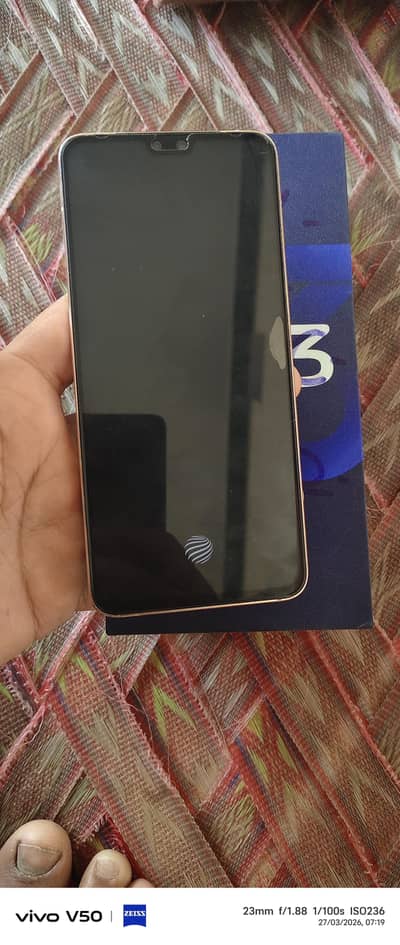 vivo v23 5g with box with original  charger available