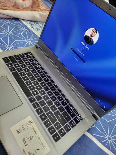 MSI Creator Gaming Laptop | I5 9gen gtx 1660 6gb 120hz fhd