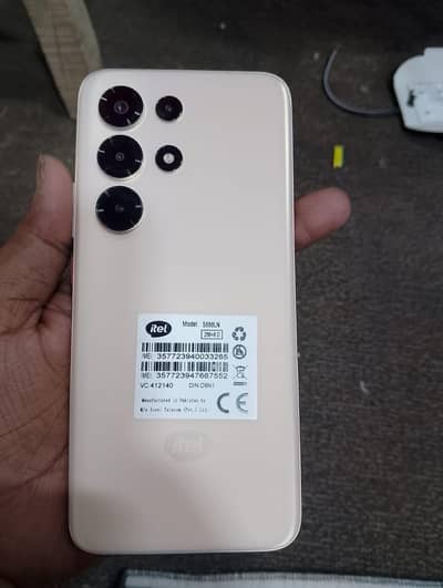 itel supar 26 ultra 8+8 256