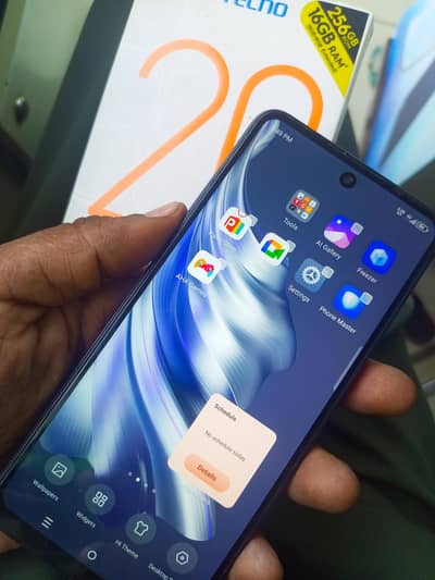 techno spark 20 with box