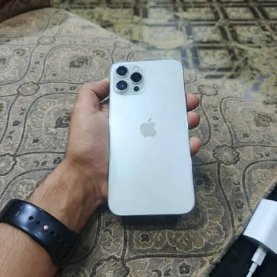 1/2month sim time available battry time full day