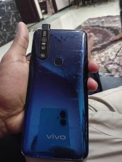 Vivo V15