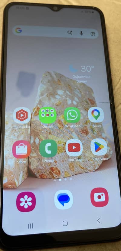 Samsung Mobile A04 10/10 condition