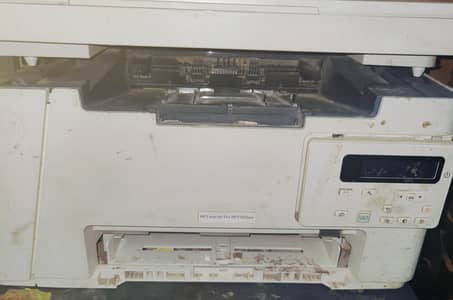 m26 pasa ki waja sa sale kar rha hu