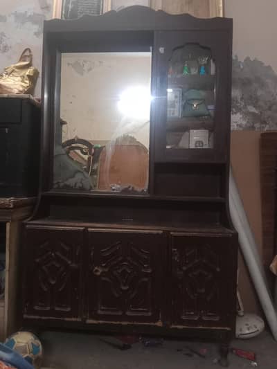 dressing table