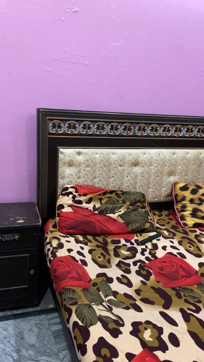 Used bed set available