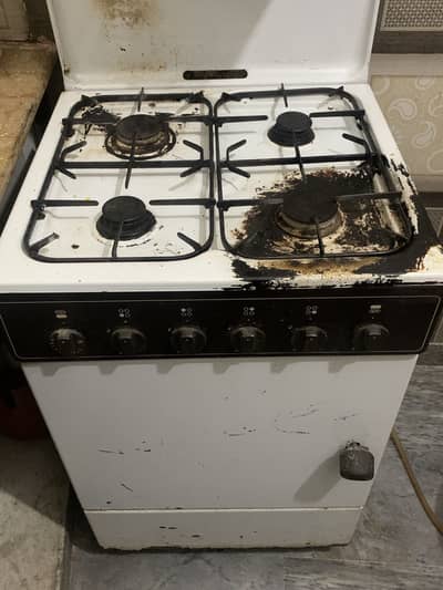 Gas cooking range stove and oven