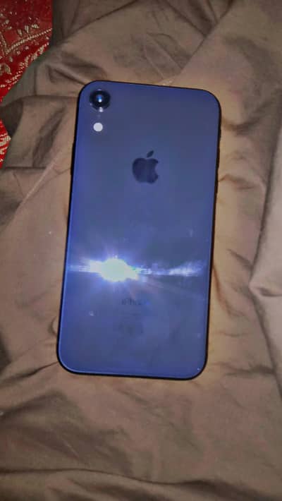 IPhone XR10/8good waring