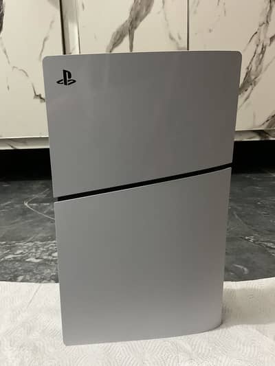 Play station 5 slim disc edition 825gb