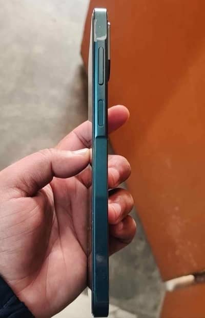 samsung a07 black 4 . . 128 10by 10 condishin 4th month us 8 mah vranty