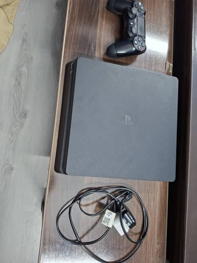 Playstation 4 slim console used
