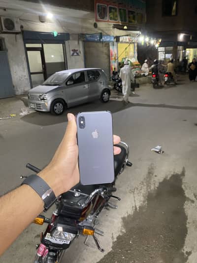 iPhone XS 64gb PTA Approved