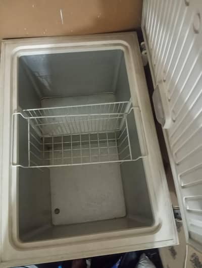 haier freezer in just new condition