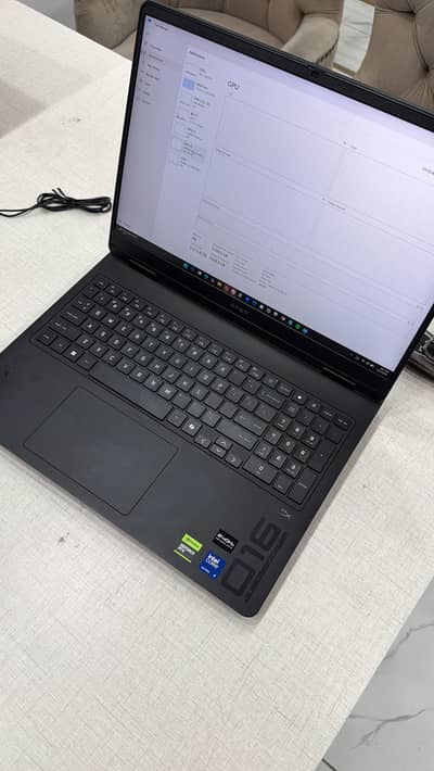 Hp Omen 16 - 8GB RTX 5070 - 16GB/1TB Nevme - 5 months Warranty