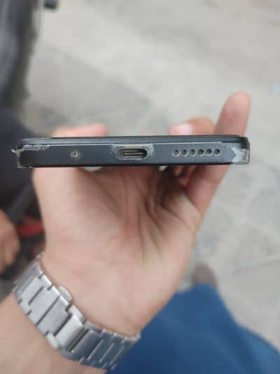 Redmi 13 (8+8GB RAM / 128GB) – 10/10 Condition – PTA Approved