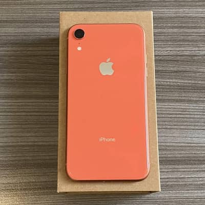 iPhone XR 64GB only WhatsApp number 03468444939