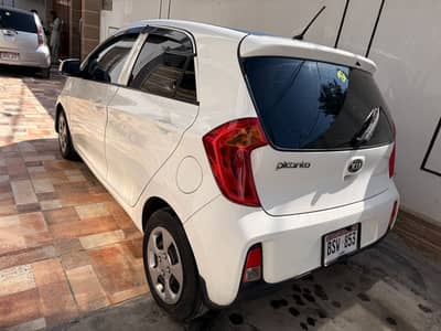 Kia Picanto 2021 Manual Great fuel Average complete Brand New Car