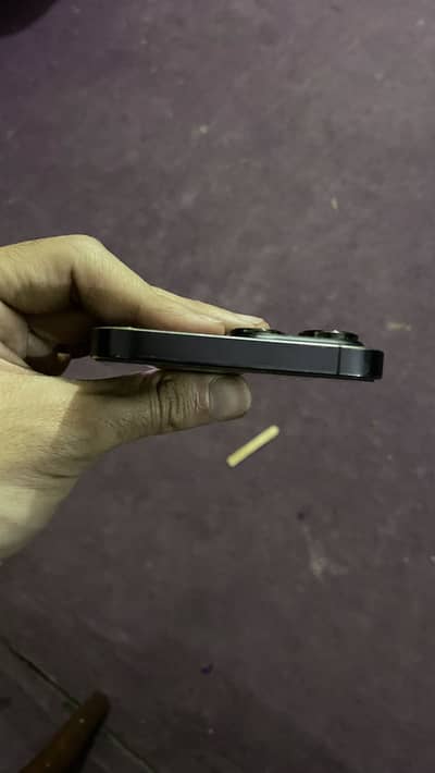 I phone 14 pro max jv