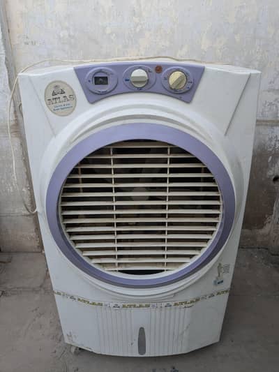 Atlas Air Cooler ( Necha sa Pani Lek Hai ziada masla nhi hai )