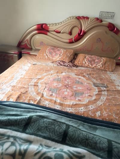 bed and dressing table for sale