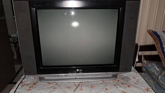 21inch  colored TV just like new