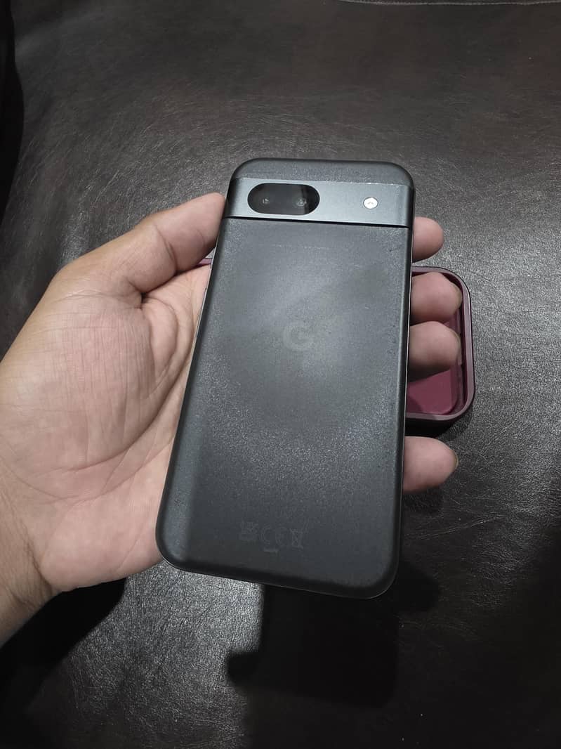 Google Pixel 8a 128GB 1