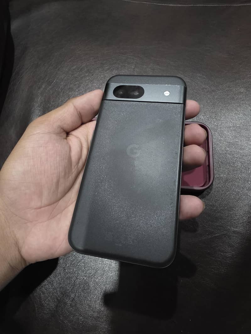 Google Pixel 8a 128GB 2