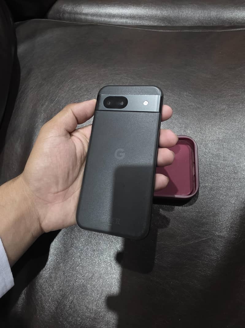 Google Pixel 8a 128GB 7