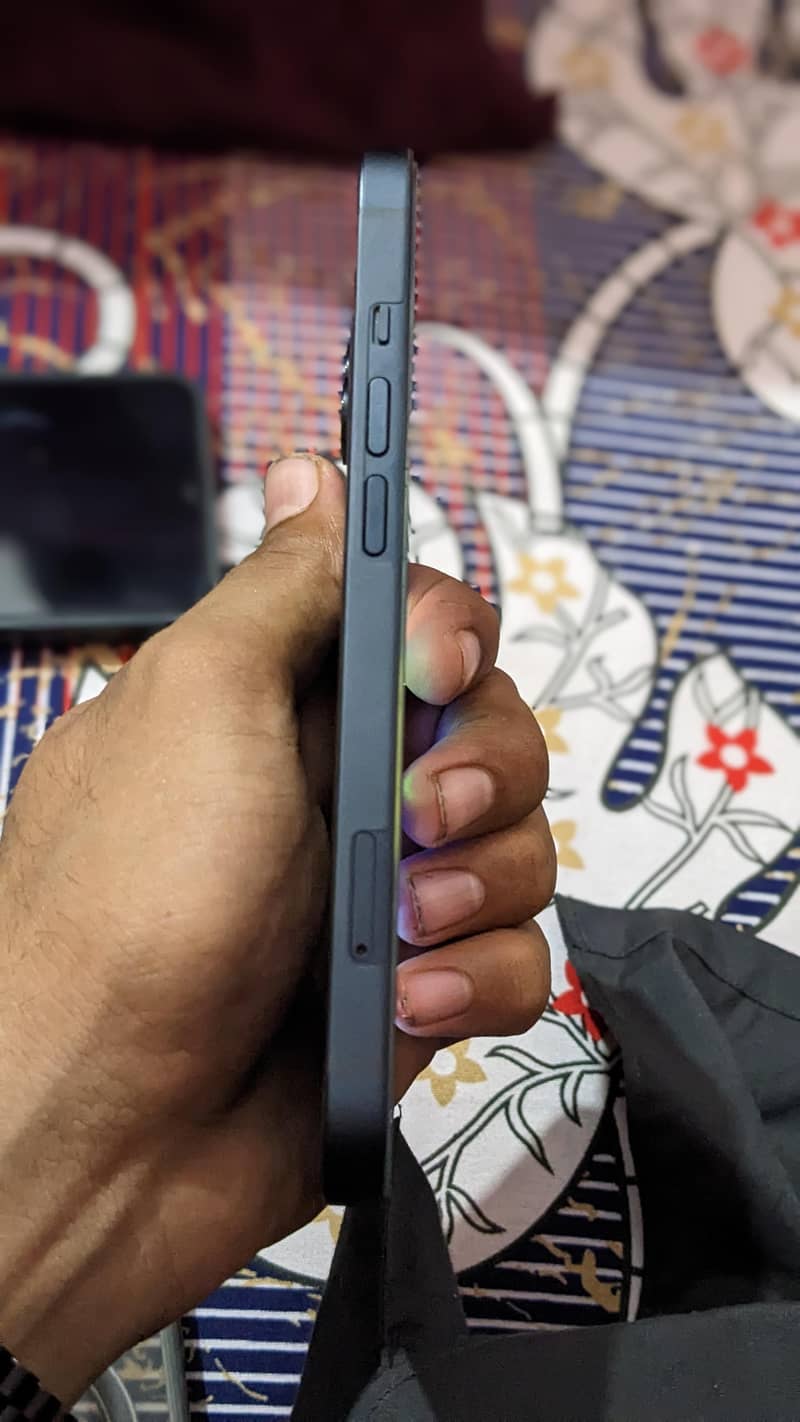IPHONE 13 1