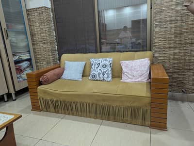 5 Seater Wooden Fabric Sofa Set
