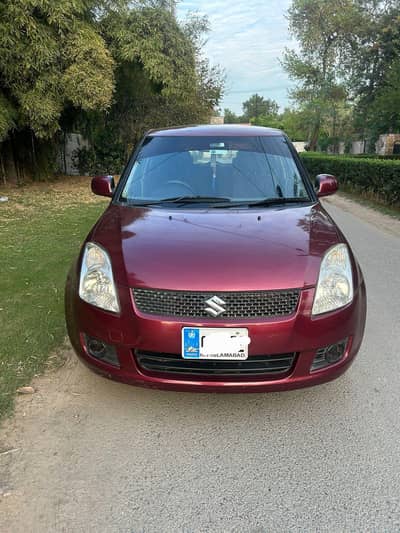 Suzuki Swift DLX 2010