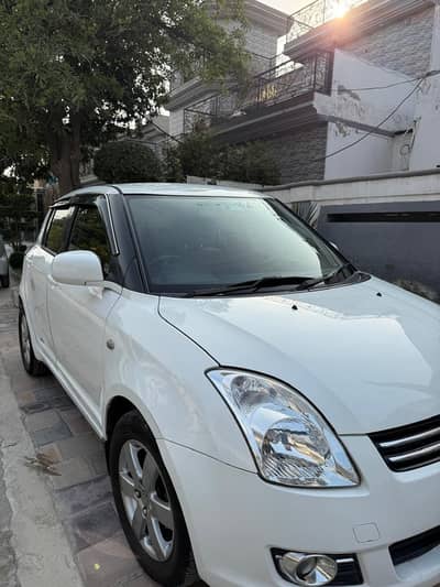 Suzuki Swift DLX 1.3