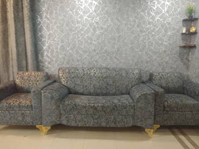 new sofa 2/11 best quality no damage