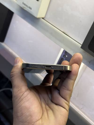 iPhone 16 Pro Max 256 GB