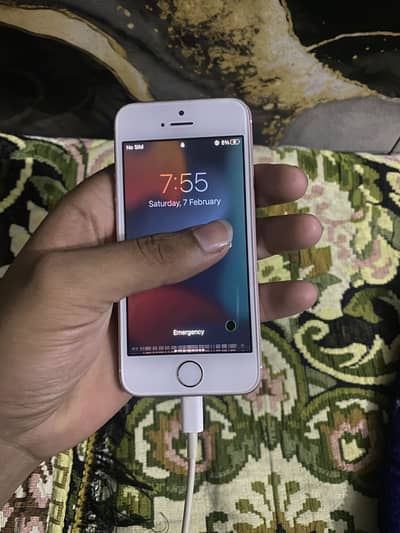 I Phone SE First Generation