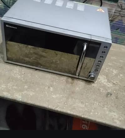 dawlance microvave  oven